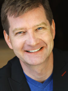 Andrew Graves Headshot 1